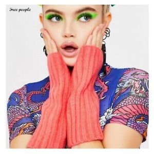 FREE PEOPLE Pink Fingerless Gloves Arm Warmers NWT